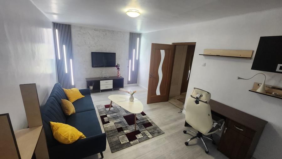 Apartament cu 2 camere decomandat în Sălăjan
