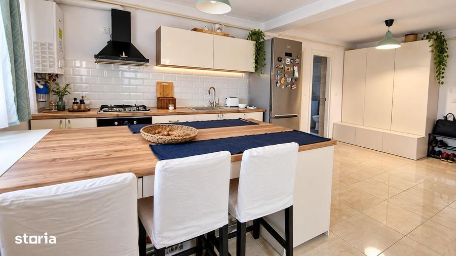 Apartament cu 3 camere în Lunca Cetățuii