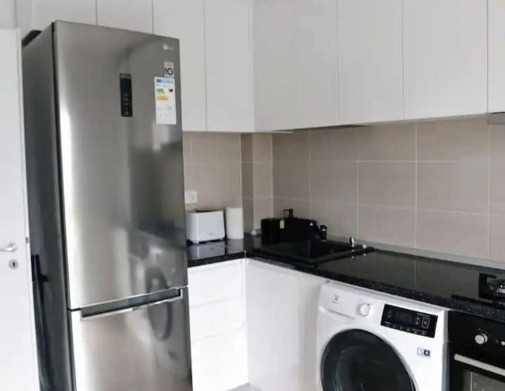 Apartament cu 2 camere semidecomandat în Pipera