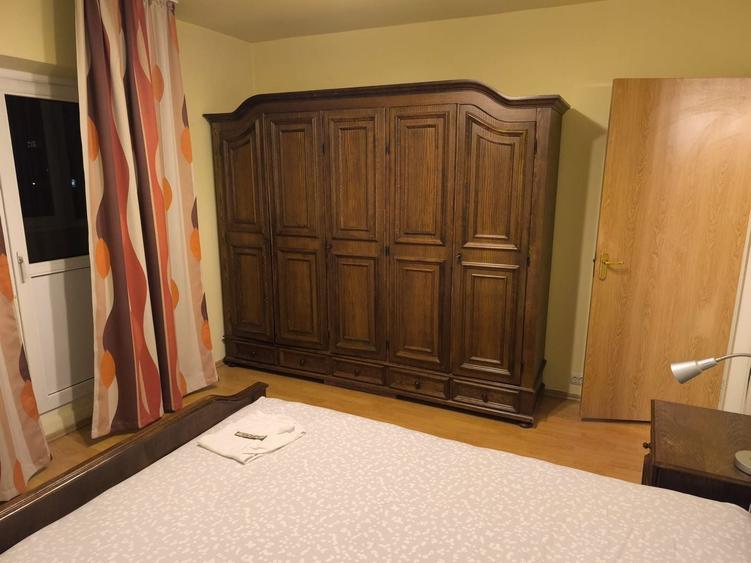 3 Camere  de Inchiriat |  decomandat | mobilat  | 13 Septembrie- Prosper - 8