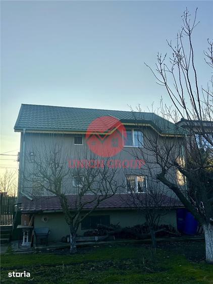 Casă cu 4 camere cu Teren 400 Mp în Sud