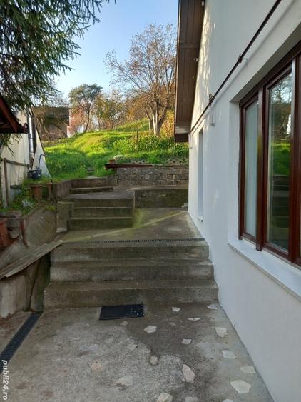 Casă cu 3 camere cu Teren 2300 Mp în Tudor Vladimirescu