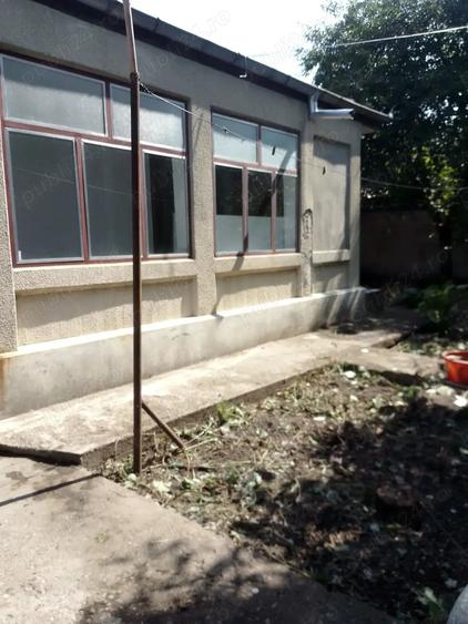 Casă cu 4 camere în Tecuci