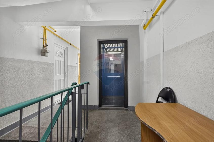 Apartament cu 3 camere semidecomandat în Fortuna