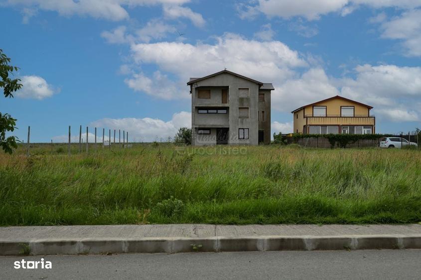 Casă cu 4 camere în Central