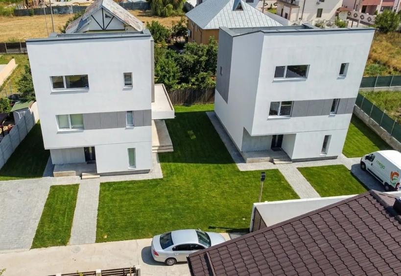 Casă individuală cu 5 camere cu Canalizare în Mogoșoaia