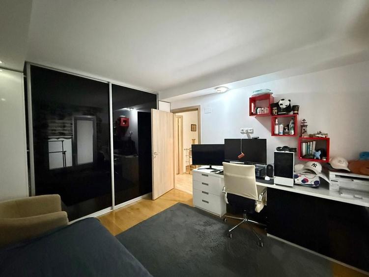 Casă cu 3 camere cu Teren 127 Mp în Ștefăneștii de Jos