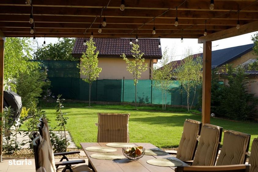 Casă cu 4 camere cu Teren 932 Mp în Cernica