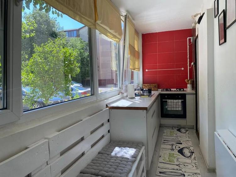 Apartament cu 2 camere decomandat în Trivale