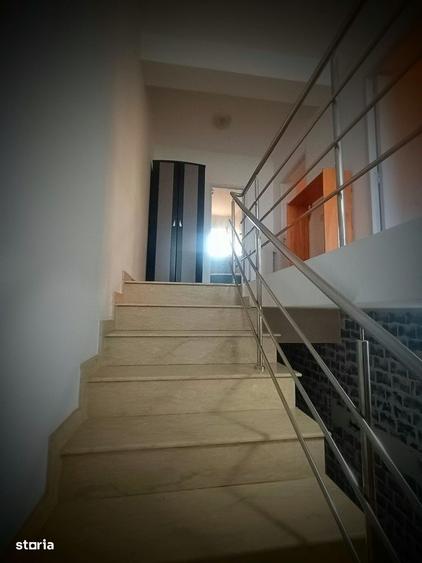 Casă cu 3 camere în Central
