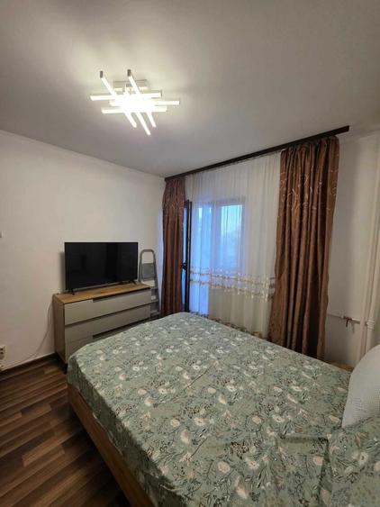 Apartament cu 2 camere decomandat, mobilat în Brâncoveanu