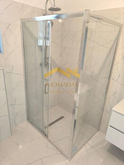 Casă individuală cu 3 camere cu Canalizare în Sânmihaiu Român