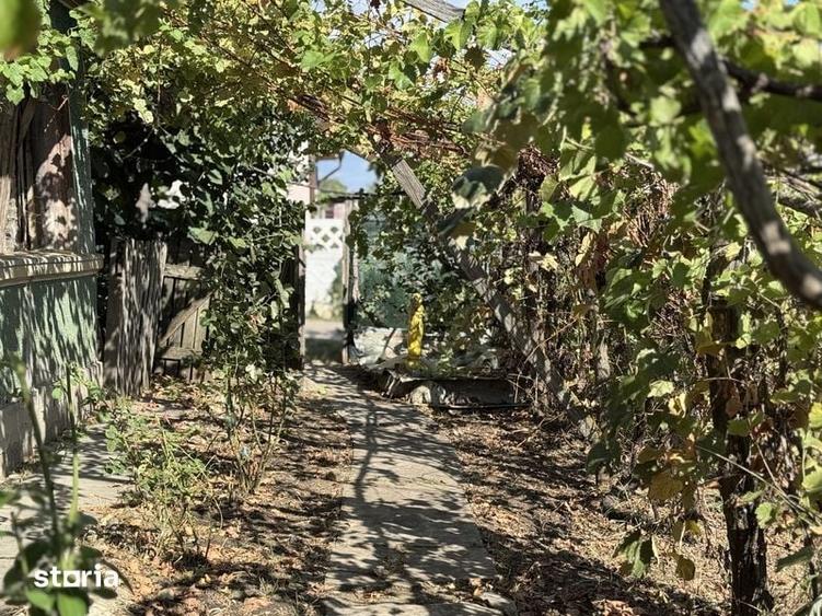 Casă cu 4 camere cu Teren 120 Mp în Comana