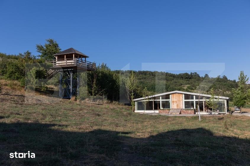 Spațiu comercial, de 1,224.33 mp, în Bucovăț