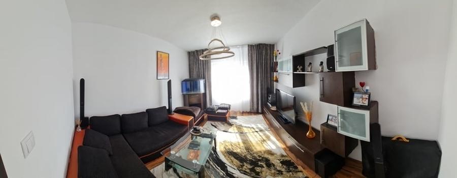 Apartament cu 4 camere decomandat, mobilat în Tractorul