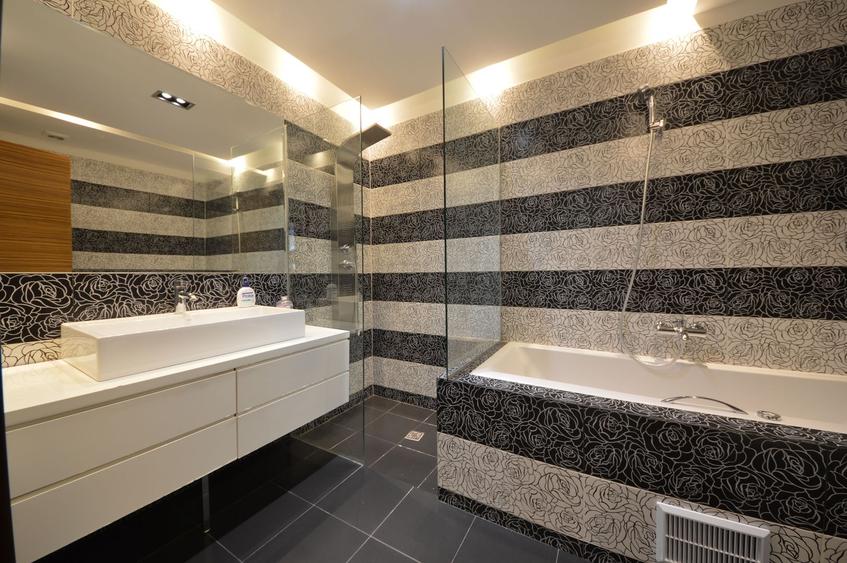 Apartament cu 3 camere semidecomandat, mobilat în Șoseaua Nordului