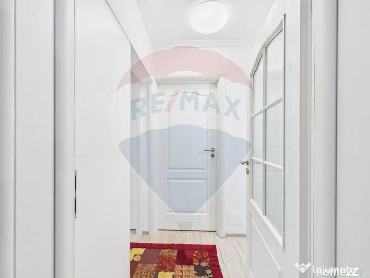 Apartament cu 4 camere semidecomandat în 13 Septembrie