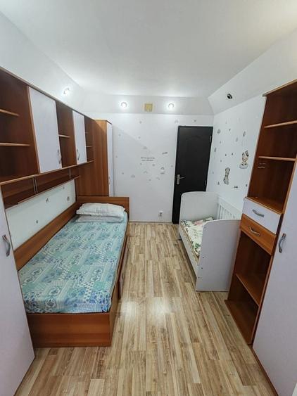 Apartament cu 3 camere în Dacia