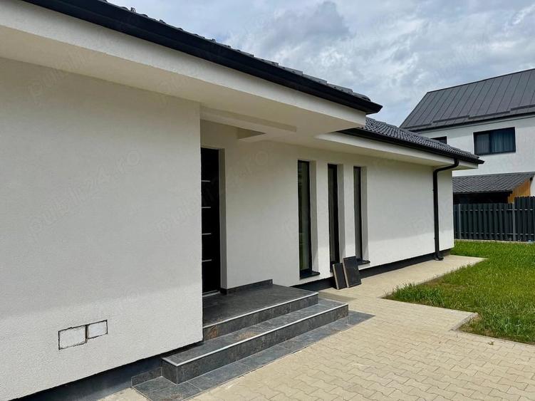 Casă cu 4 camere cu Teren 400 Mp în Exterior Vest