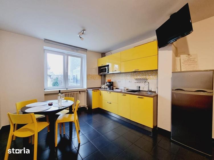 Apartament cu 2 camere decomandat, mobilat în Centrul Istoric