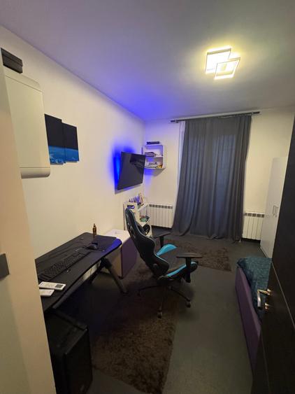 Apartament cu 2 camere decomandat în Floreasca