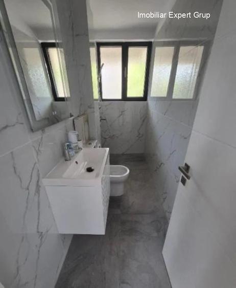 Casă cu 2 camere cu Teren 100 Mp în Tineretului