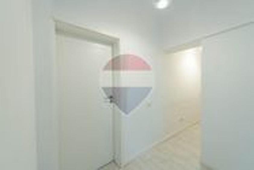 Apartament de inchiriat, 137 mp, central, curte proprie - 20