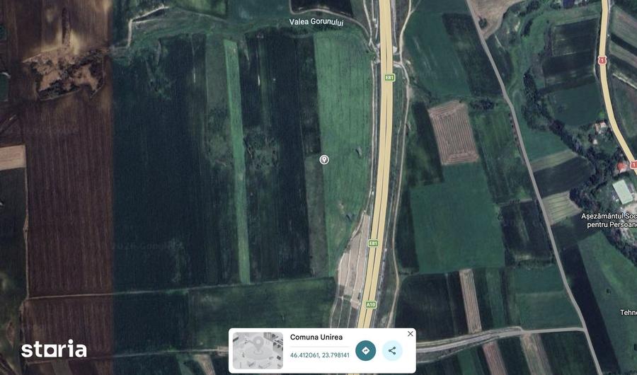 Teren de 4300 mp, în Unirea