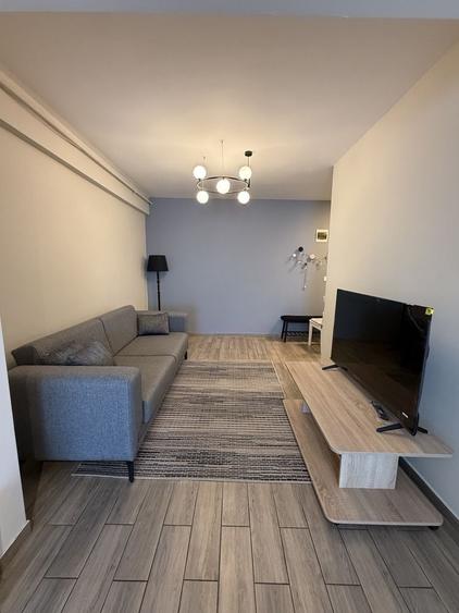 Apartament cu 2 camere semidecomandat, mobilat în Dâmbul Rotund — fotografia 2
