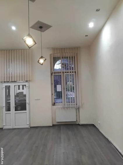 Spațiu comercial, de 60 mp, în Nord