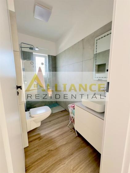 Casă individuală cu 5 camere cu Canalizare în Berceni