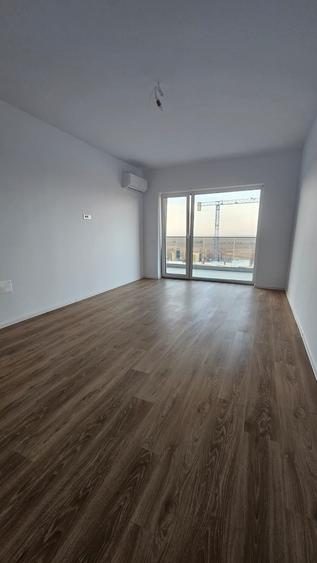 Apartament cu 2 camere decomandat în Berceni
