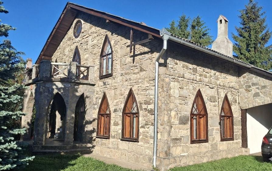 Casă cu 3 camere în Prundu Bârgăului
