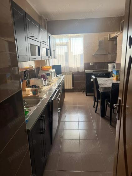 Apartament cu 3 camere decomandat în Exercițiu