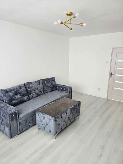 Apartament cu 2 camere în Micro 17