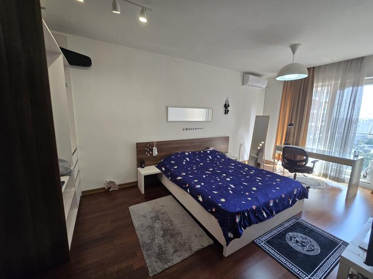 Apartament cu 3 camere decomandat, mobilat în Dristor
