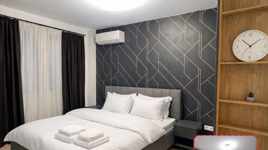Apartament cu 2 camere decomandat, mobilat în Central