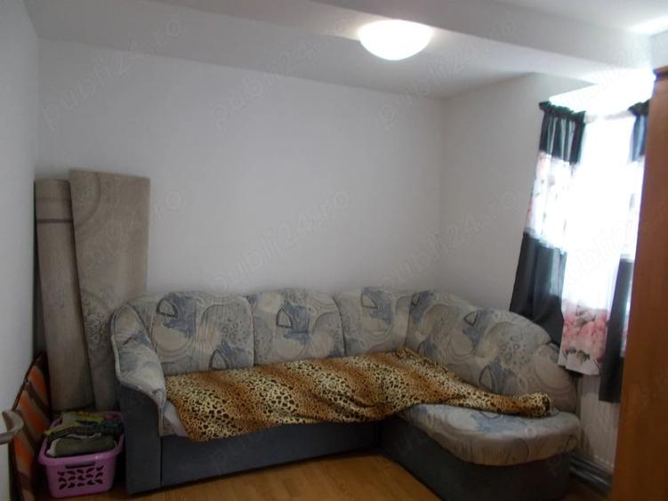 Casă cu 3 camere cu Teren 927 Mp în Sânandrei