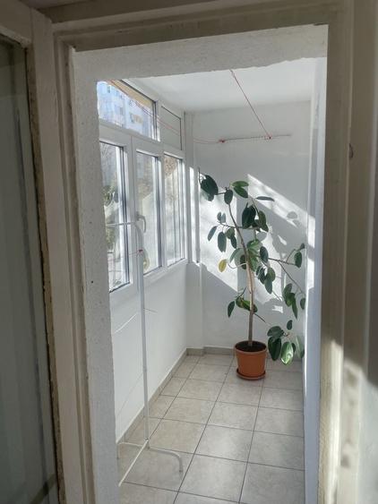 Apartament cu 2 camere decomandat în Rahova