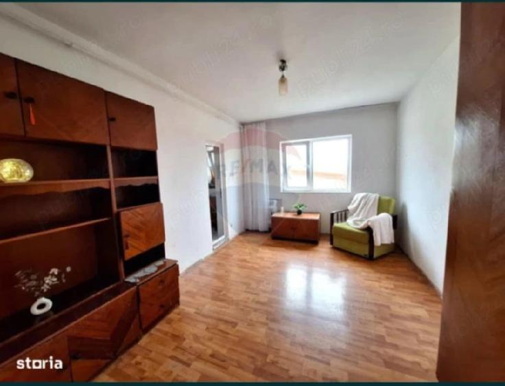 Garsonieră decomandată în Transilvaniei