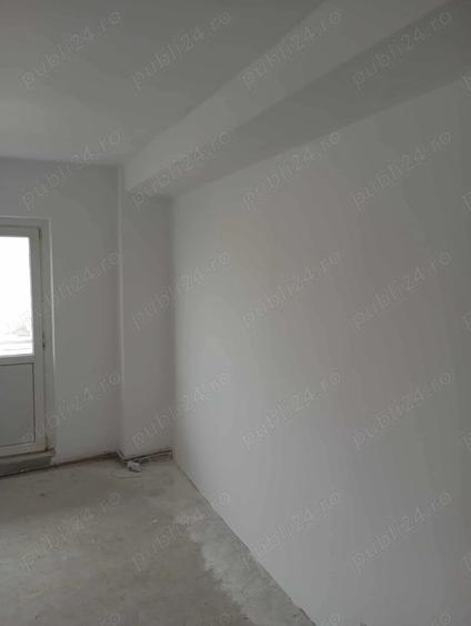Apartament cu 2 camere decomandat în Micro 3