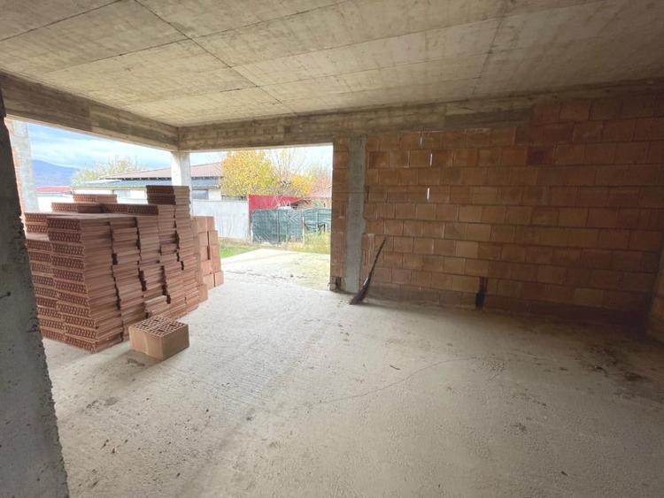 Casă individuală cu 4 camere cu Canalizare în Ampoi 3