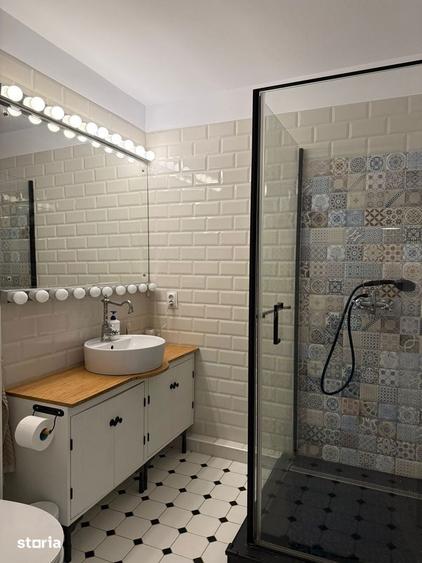 Apartament cu 2 camere semidecomandat în Ghencea