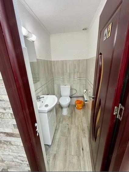 Spațiu comercial, de 45 mp, în Central