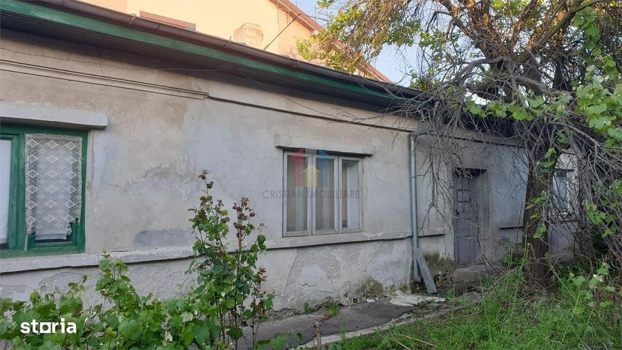 Casă cu 4 camere în Chercea