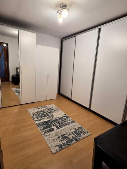 Casă cu 3 camere în Central