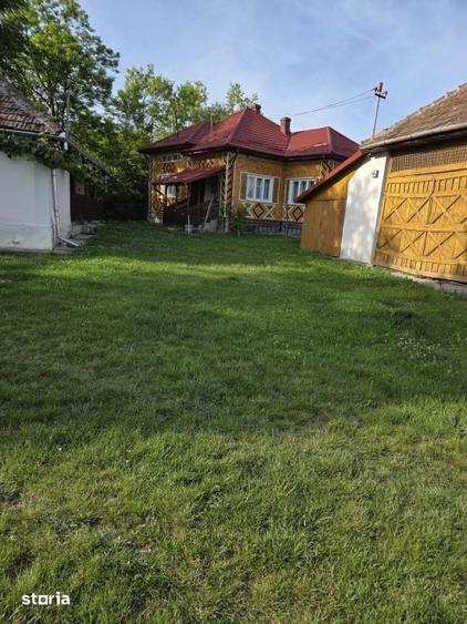Casă cu 3 camere cu Teren 3600 Mp în Bicaz