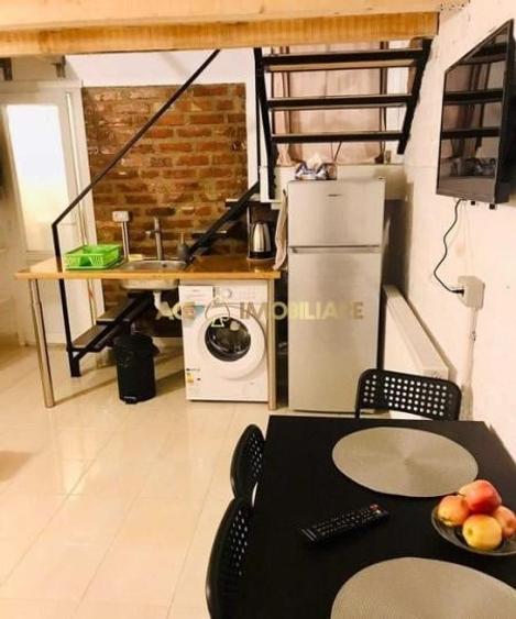 Apartament cu 2 camere semidecomandat, mobilat în Gara de Nord