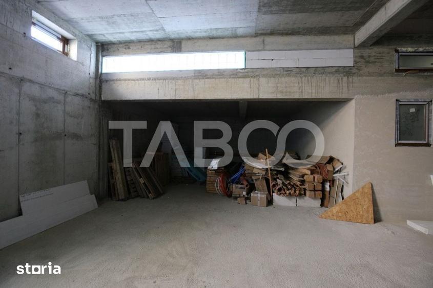 Spațiu comercial, de 180 mp, în Central