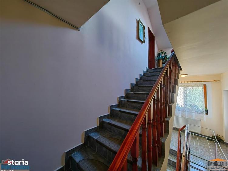 Casă cu 4 camere în Fântânele